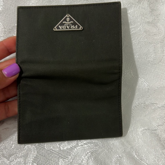 Prada Nylon & Leather Card Holder EUC Black - Picture 6 of 10